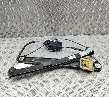 Audi e-tron Front door electric window regulator 4KE837461