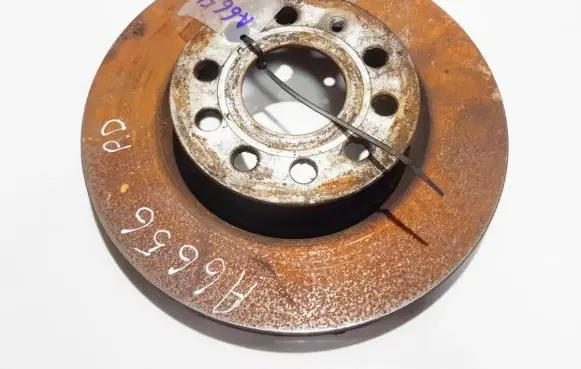 Skoda Octavia Mk2 (1Z) Front brake disc ventiliuojamas