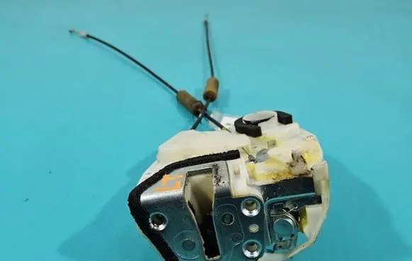 Rear door lock