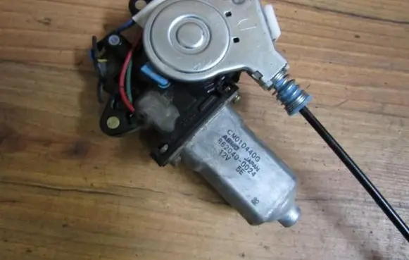 Mazda Premacy Front door window regulator motor 8620400024 862040-0024