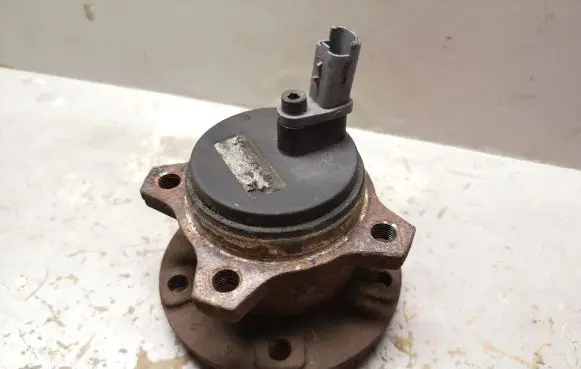 Citroen C4 II Picasso Rear wheel ball bearing 713260