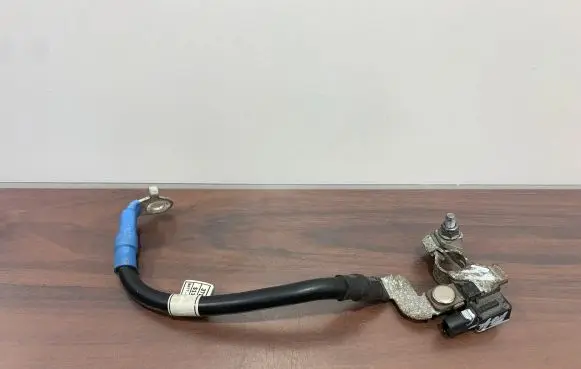 Hyundai Santa Fe Battery relay fuse 37180S1100 H00194892
