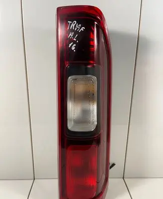 Renault Trafic III (X82) Rear/tail lights 265504656R