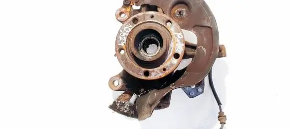 Citroen C4 II Picasso Front wheel hub
