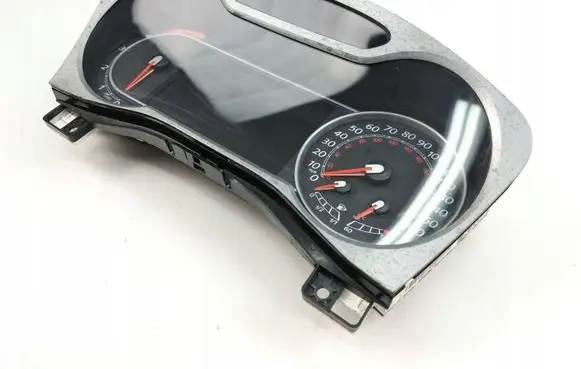 Speedometer (instrument cluster)