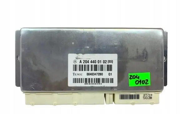 Mercedes-Benz C W204 Engine control unit/module ECU A2044400102