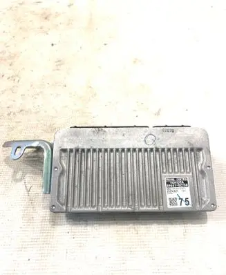 Toyota Auris 150 Engine control unit/module 896610Z750 MB2755003471