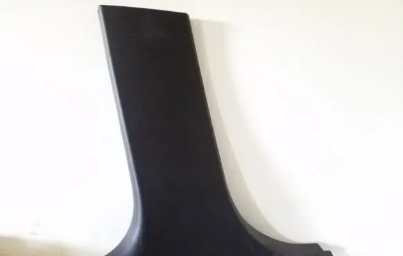 (B) pillar trim (bottom)
