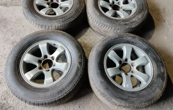 R17 alloy rim