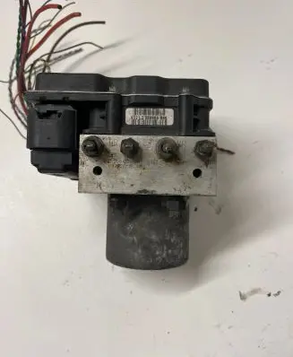 BMW 5 E60 E61 ABS Pump 6774000 6774001