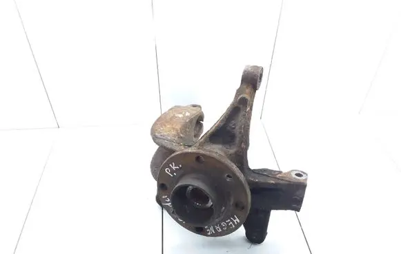 Renault Megane II Front wheel hub