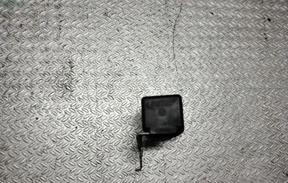Nissan X-Trail T30 Other relay