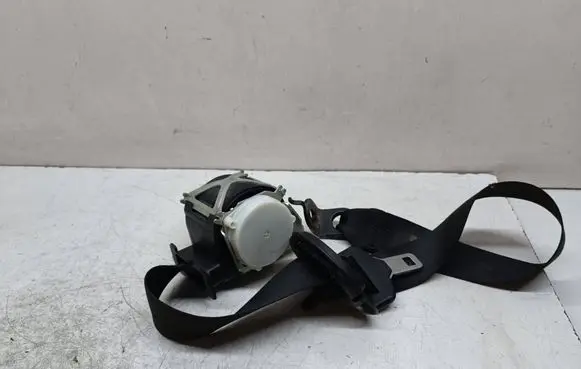 BMW 1 F20 F21 Front seatbelt 7265809