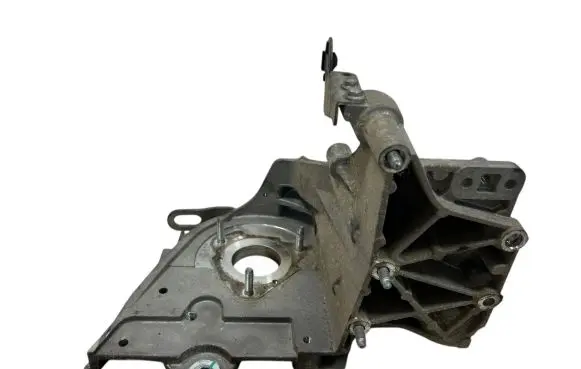 Suzuki SX4 Engine mounting bracket 55195377