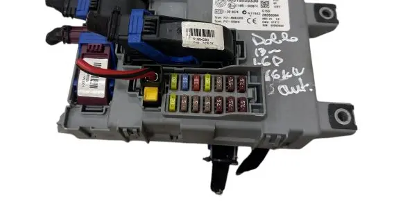 Fiat Doblo Fuse module 00518855330 116RI000674 28263364