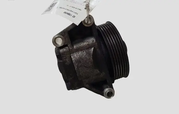 Jaguar XF X250 Power steering pump 9X233A696AA