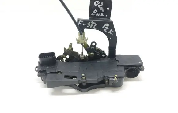 Fiat Stilo Front door lock 46786793