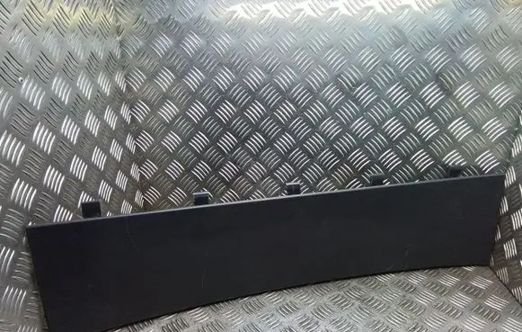 Volvo V60 Tailgate trim 31102011
