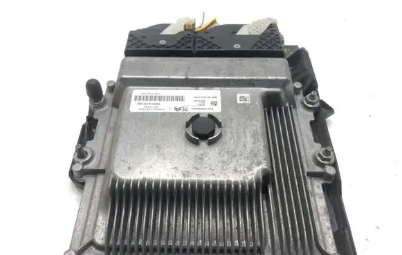 Opel Combo E Engine control unit/module ECU 9815023380