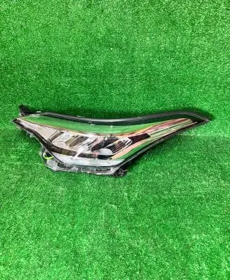 Toyota C-HR I Headlight/headlamp