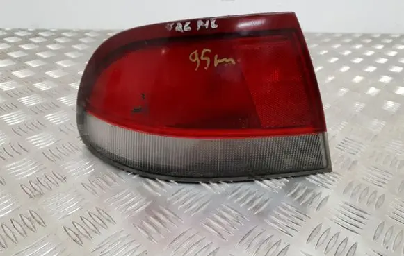 Mazda 626 Rear/tail lights 0431395