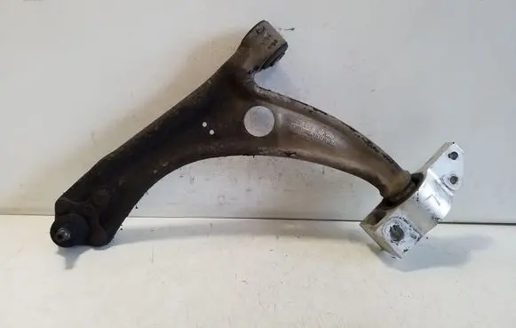 Front lower control arm/wishbone