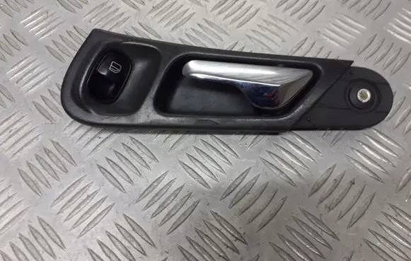 Mercedes-Benz C W203 Quarter vent window switch 