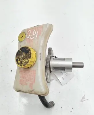 Audi A4 S4 B7 8E 8H Master brake cylinder