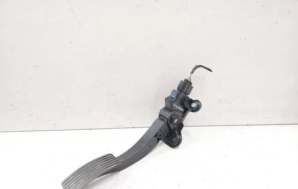 Citroen C-Crosser Accelerator throttle pedal 1600A102 10205B1A 00286821419