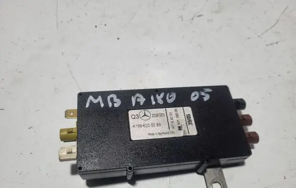 Mercedes-Benz A W169 Antenna control unit A1698200089 ZGS003
