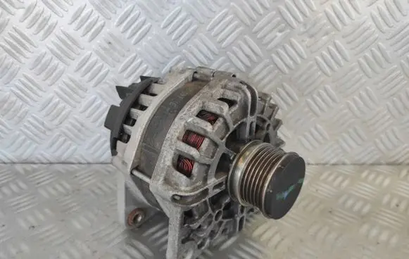 Mercedes-Benz Citan W415 Generator/alternator 231007243R
