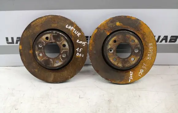 Renault Captur Front brake disc