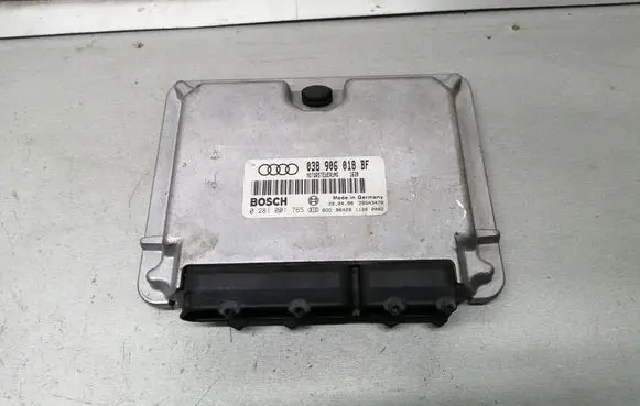 Audi A4 S4 B5 8D Engine control unit/module 038906018BF 0281001765