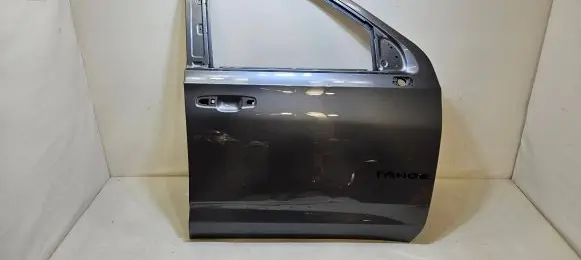 Chevrolet Tahoe Front door