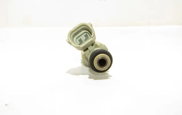 Hyundai i10 Fuel injector 3531004000