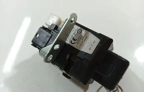 Toyota Corolla Verso AR10 Ignition lock 626399000