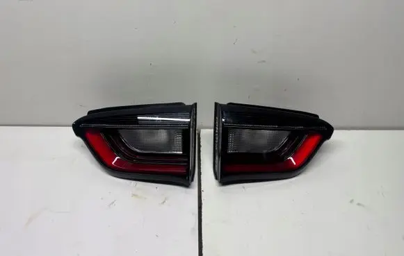 Jeep Cherokee III KJ Rear/tail lights 