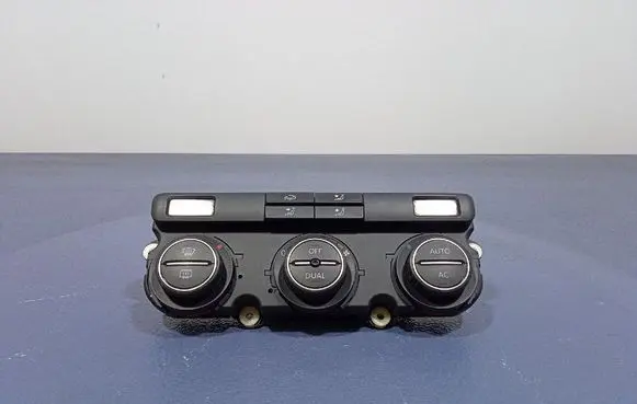 Volkswagen Jetta V Climate control unit 1K0907044BR