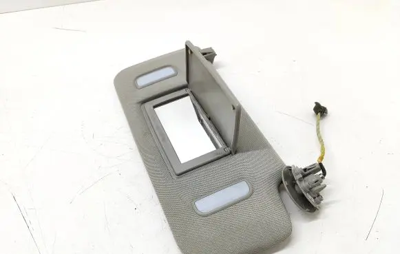 Opel Zafira C Sun visor