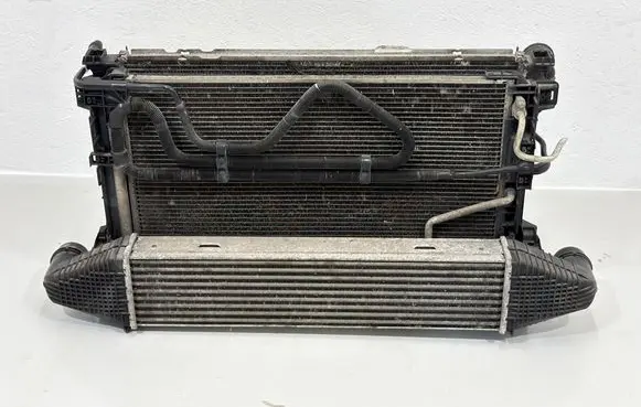 Mercedes-Benz C W204 Radiator set A2045000254 A2045000654