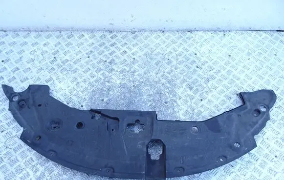 Toyota Avensis T270 Radiator trim 5328905010