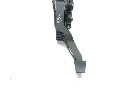KIA Stonic Clutch pedal H869KI QKS58111215