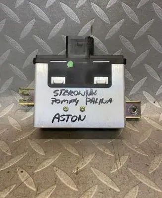 Aston Martin DB9 Fuel pump relay 