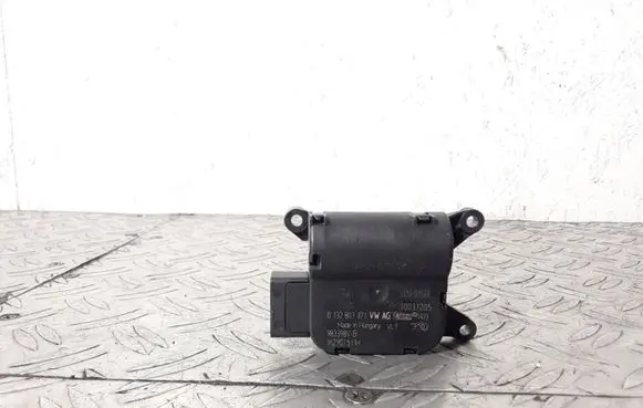 Audi TT TTS Mk2 Air flap motor/actuator 1K2907511H