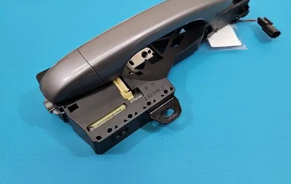 Renault Espace V (RFC) Rear door exterior handle 806067663R IMPRK1605344