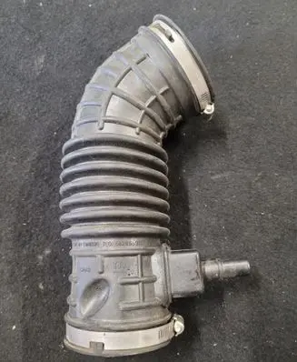 Jeep Cherokee Air intake hose/pipe 68285598AC