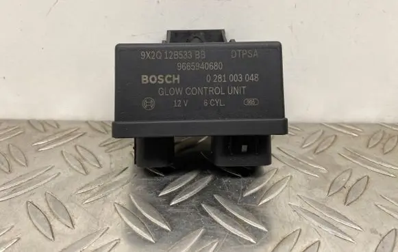 Land Rover Range Rover Sport L494 Glow plug pre-heat relay 9X2Q12B533BB
