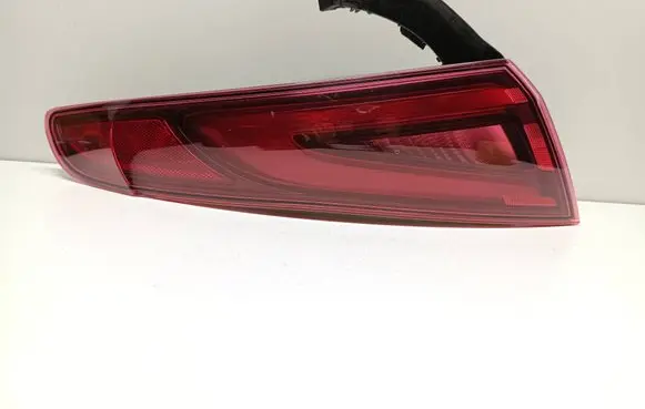 Alfa Romeo Giulia Rear/tail lights 20690107