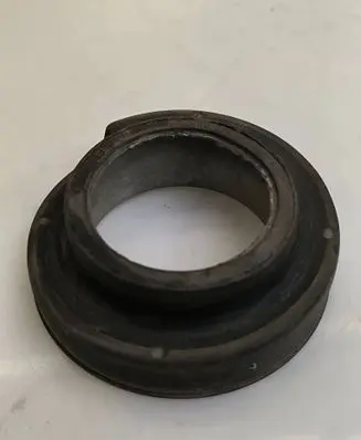 Audi A8 S8 D2 4D Front coil spring rubber mount 4D0512297G
