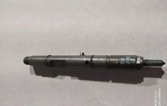 Audi A6 S6 C5 4B Fuel injector 059130201D